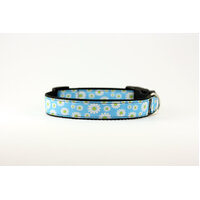 Soapy Moose Blue Daisies Dog Collar Small