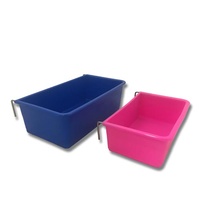 Plastic Feeder with Hooks 17cm